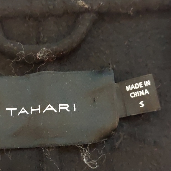 Tahari wool blend wrap coat size S - Picture 3 of 5